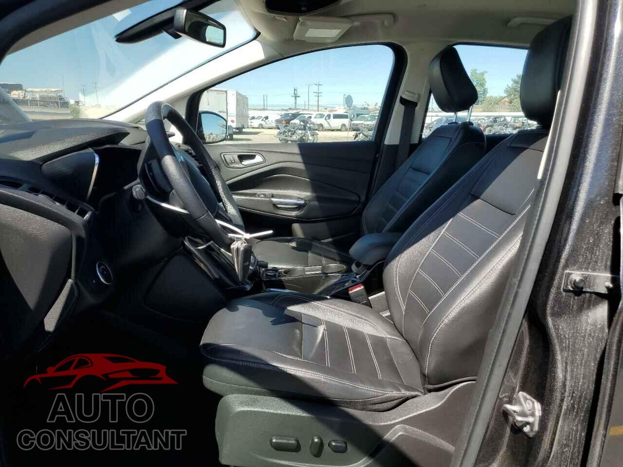 FORD CMAX 2018 - 1FADP5DU1JL103814