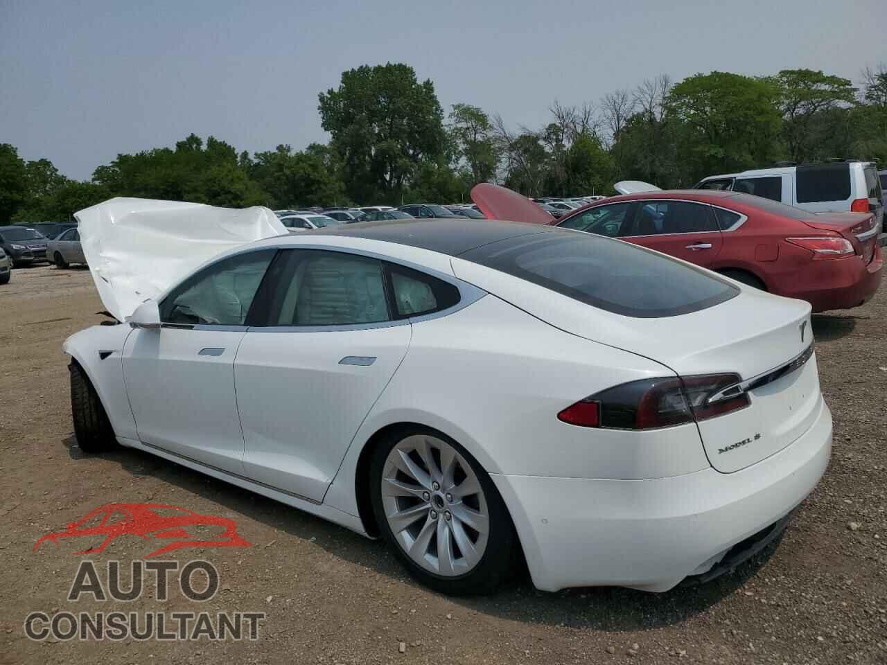 TESLA MODEL S 2018 - 5YJSA1E23JF275936