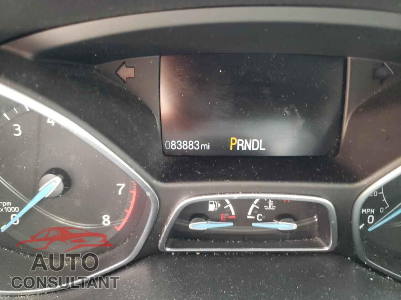 FORD FOCUS 2017 - 1FADP3F24HL323586