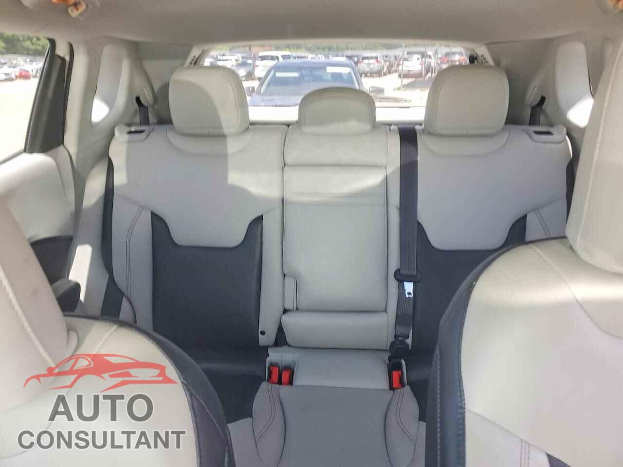 JEEP COMPASS 2018 - 3C4NJCCB9JT123558
