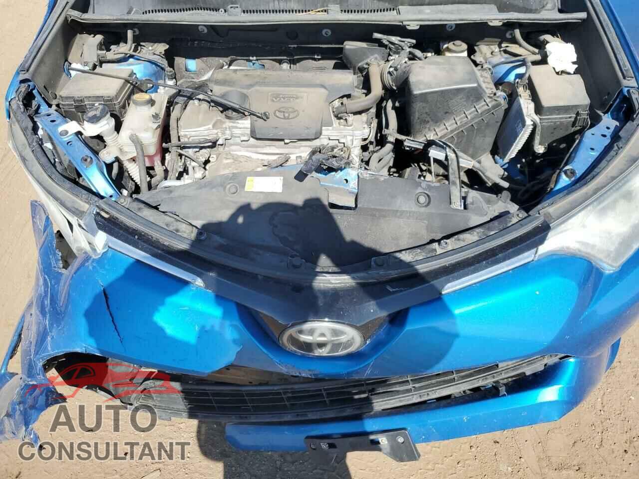 TOYOTA RAV4 2017 - 2T3BFREV6HW552545