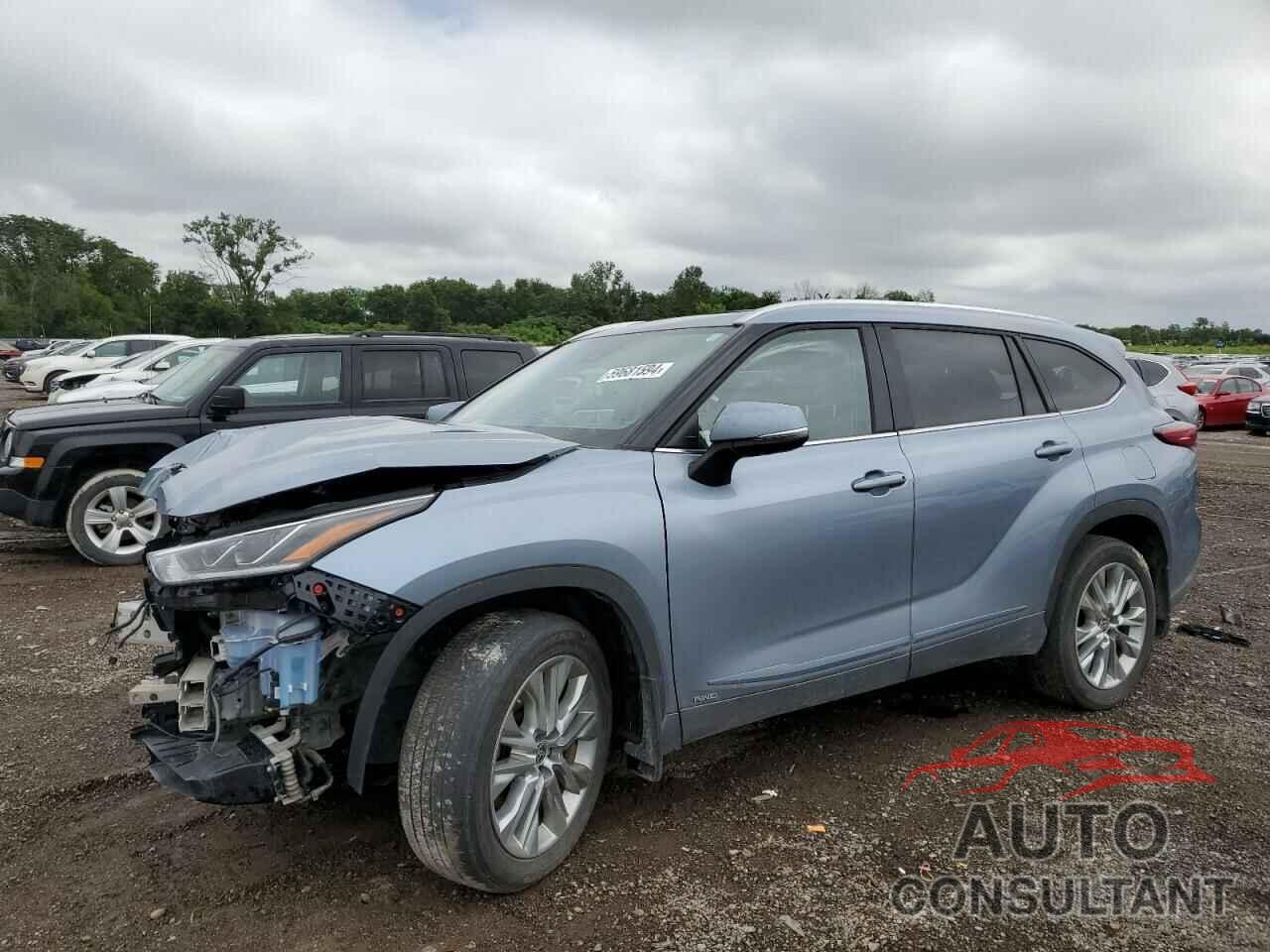 TOYOTA HIGHLANDER 2022 - 5TDXBRCH4NS097321