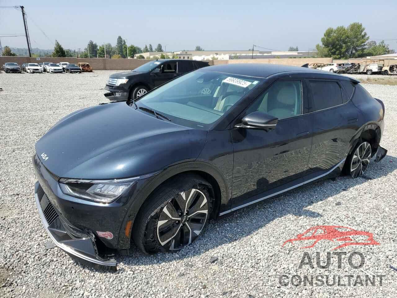 KIA EV6 LIGHT 2023 - KNDC34LA2P5607143