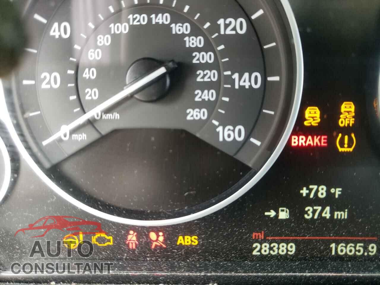 BMW 3 SERIES 2018 - WBA8A3C54JA494851