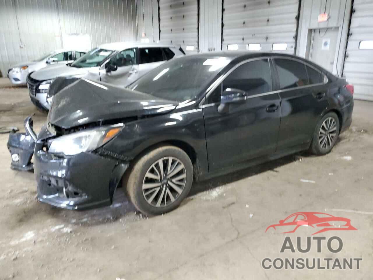 SUBARU LEGACY 2019 - 4S3BNAF65K3028616