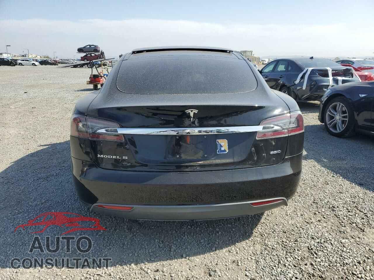 TESLA MODEL S 2015 - 5YJSA1E21FF113178