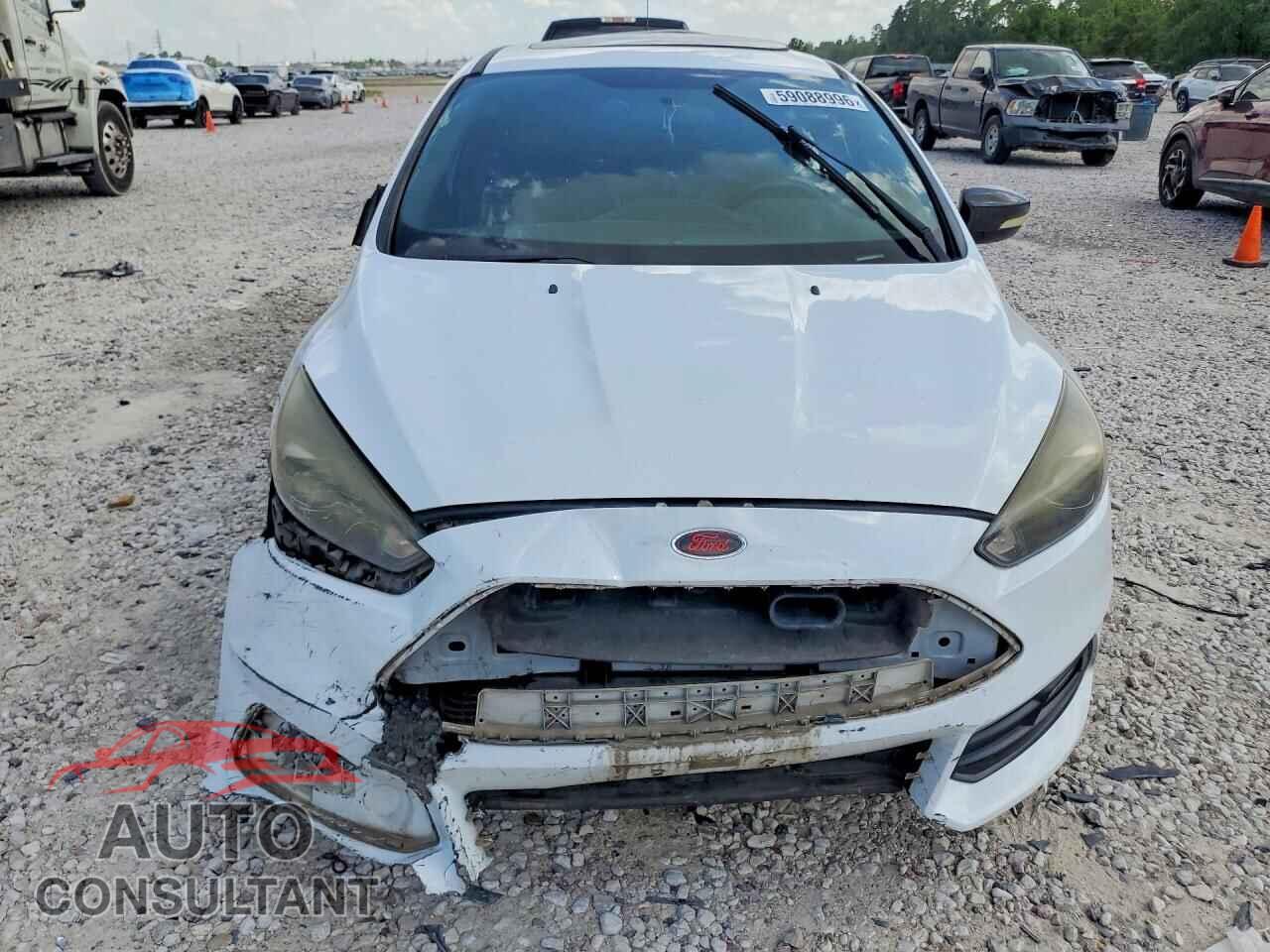 FORD FOCUS 2016 - 1FADP3L96GL229886