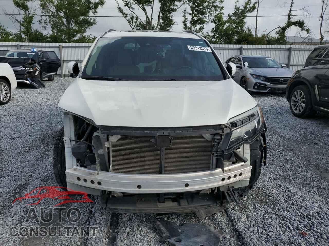 HONDA PILOT 2017 - 5FNYF6H05HB042184