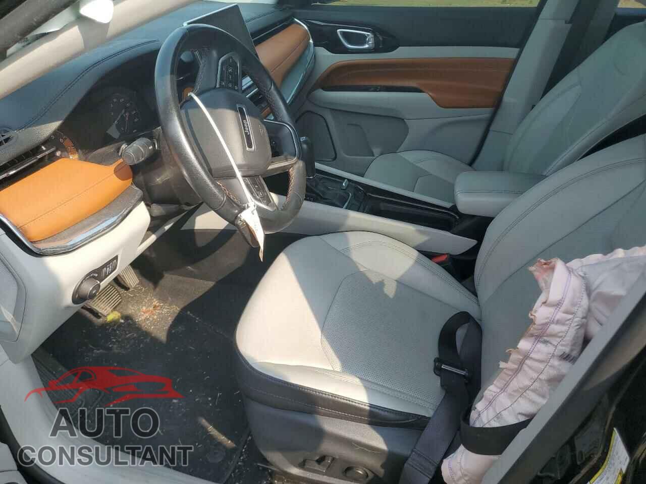 JEEP COMPASS 2022 - 3C4NJDCB2NT120903