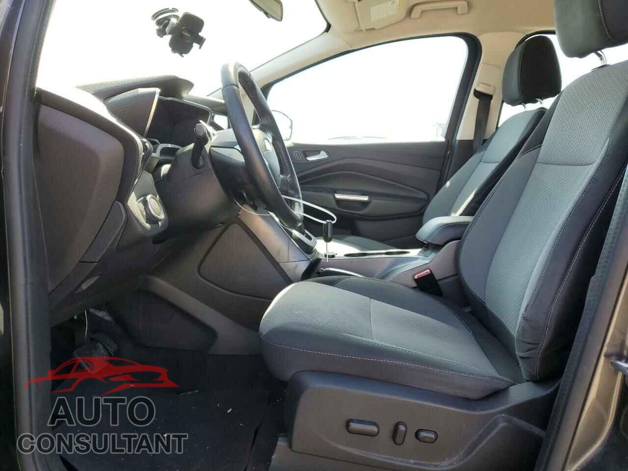 FORD CMAX 2017 - 1FADP5AU3HL110942