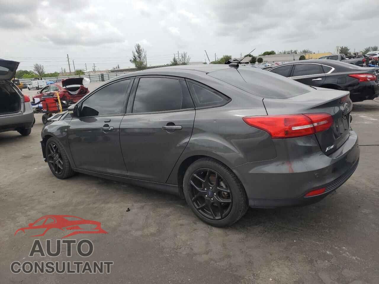 FORD FOCUS 2016 - 1FADP3F24GL287882