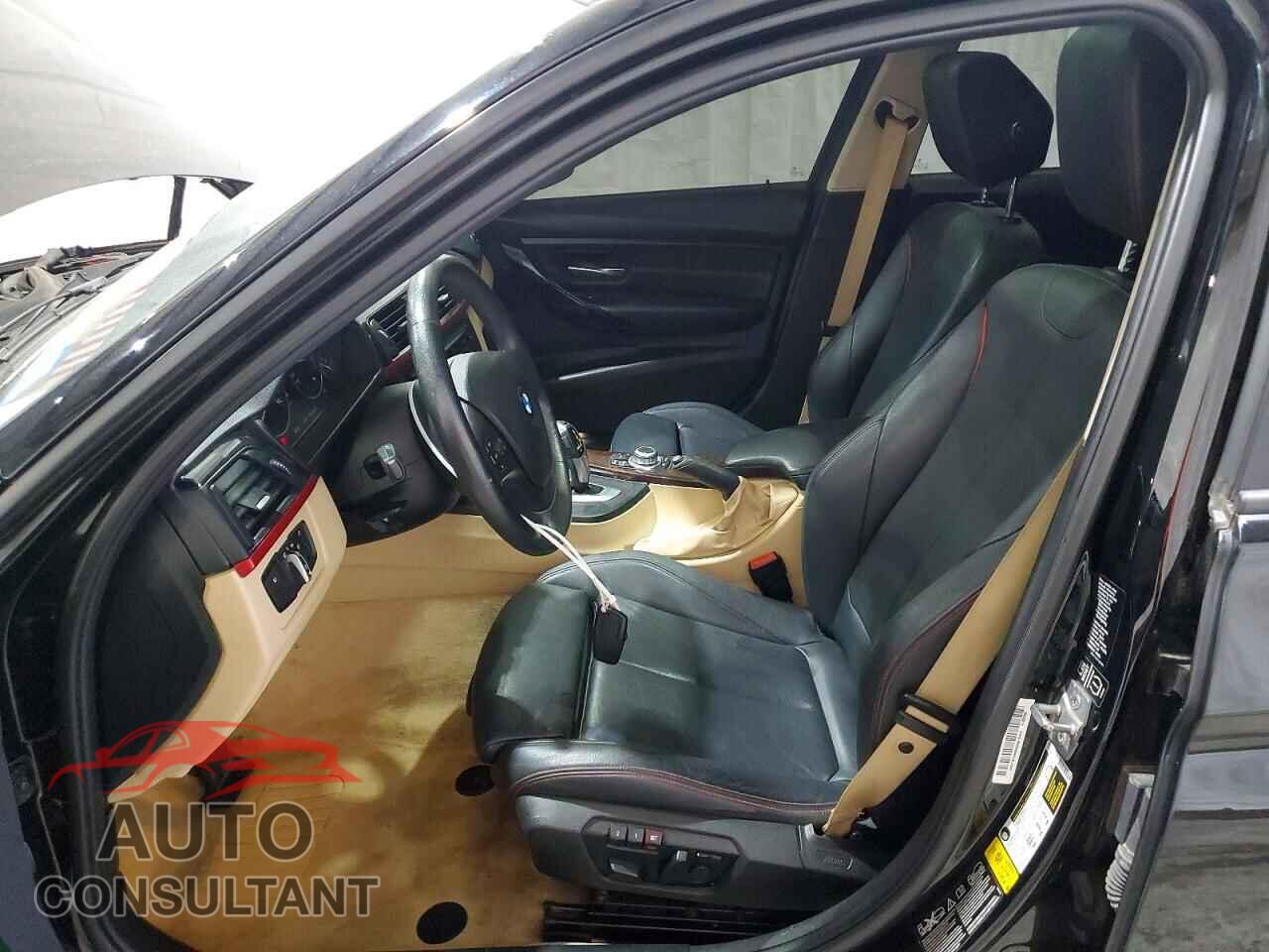 BMW 3 SERIES 2013 - WBA3B5C55DF592894