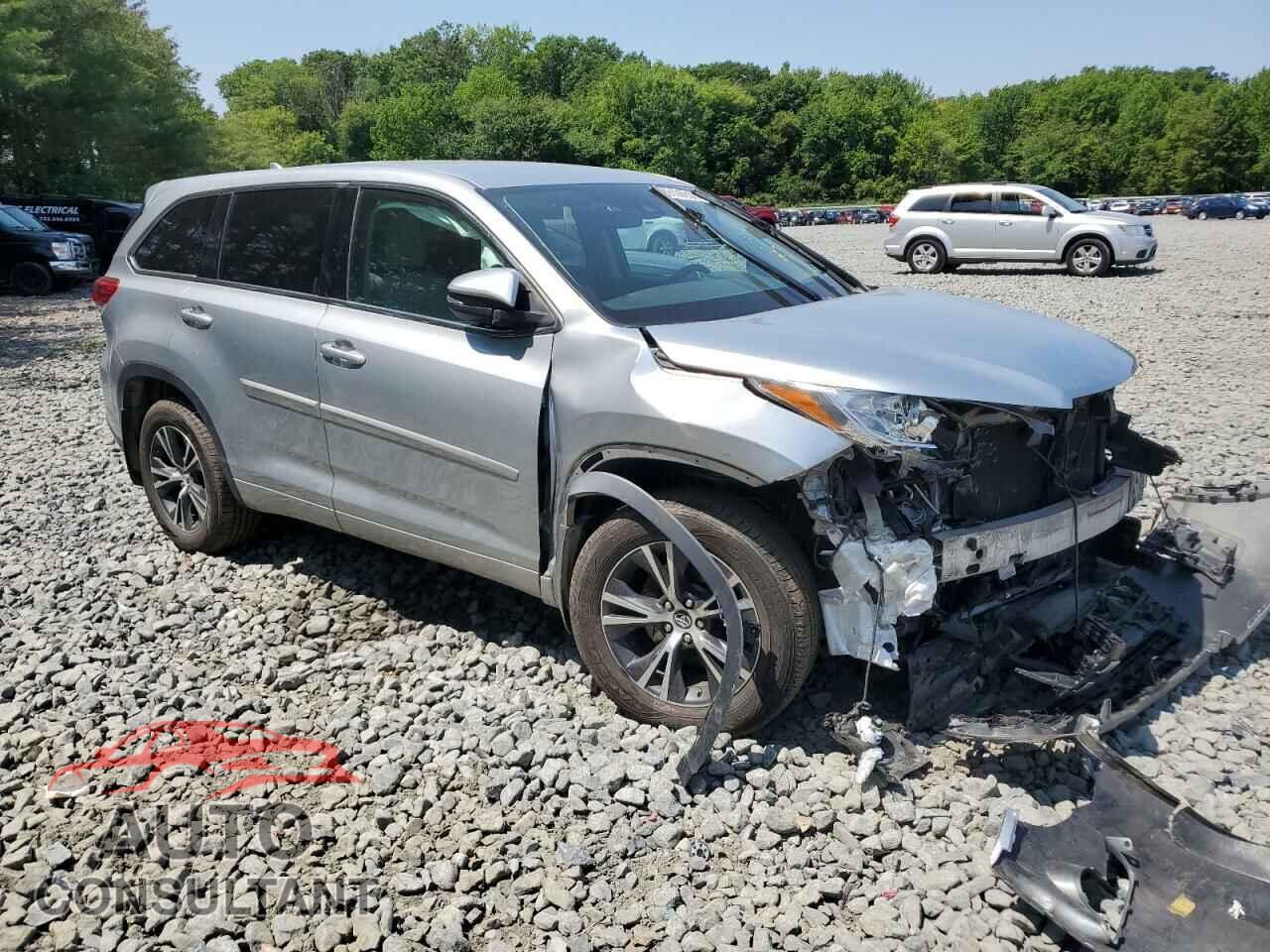 TOYOTA HIGHLANDER 2017 - 5TDBZRFH5HS481159