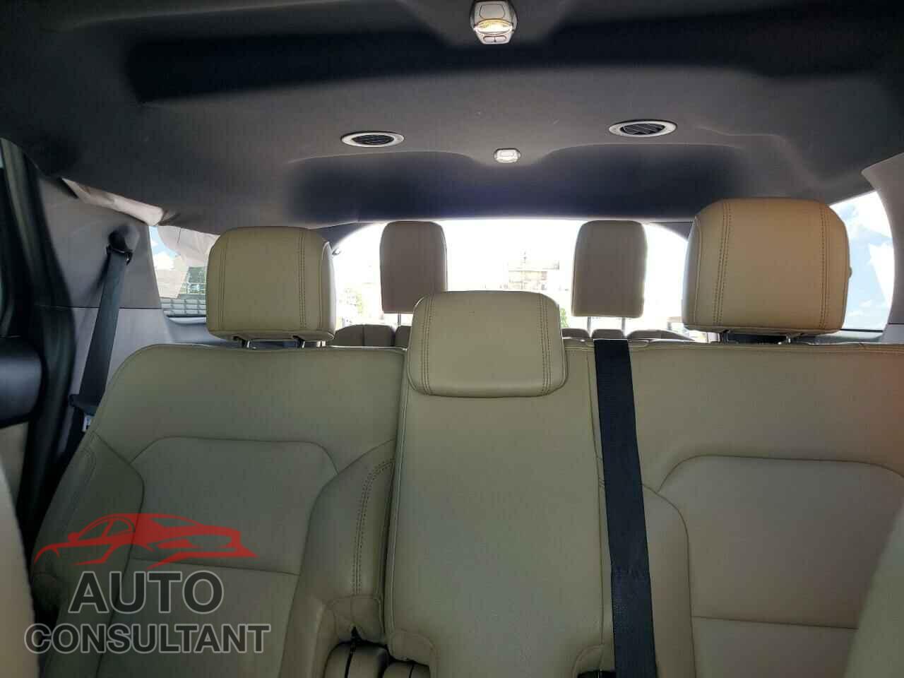 FORD EXPLORER 2016 - 1FM5K7D81GGD27013