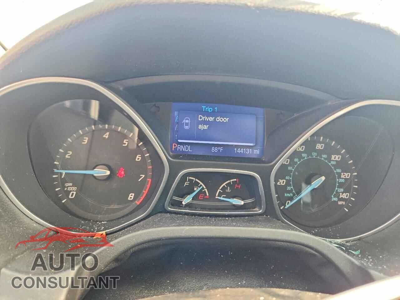 FORD FOCUS 2013 - 1FADP3F2XDL244367