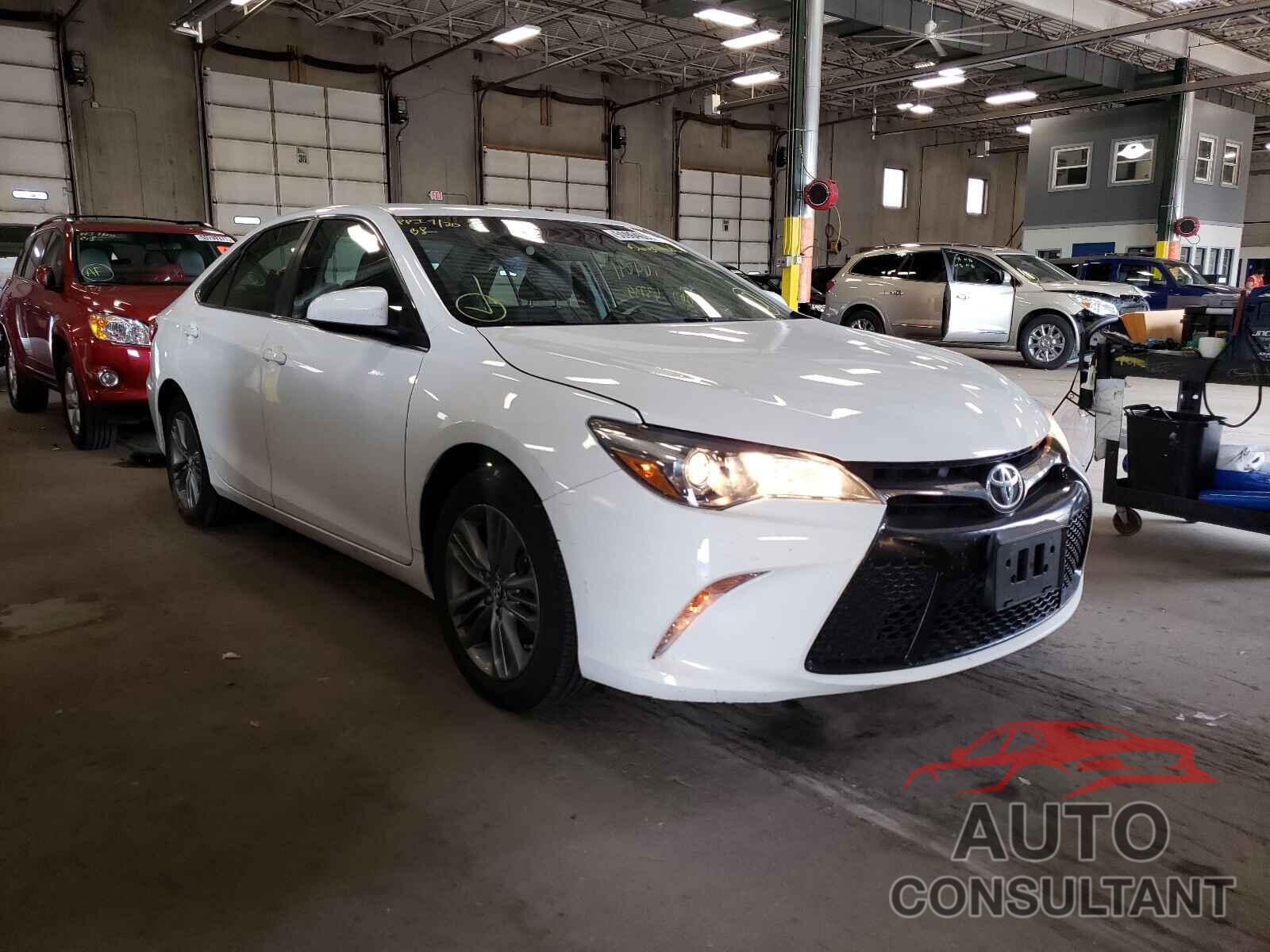 TOYOTA CAMRY 2016 - 4T1BF1FK0GU243117
