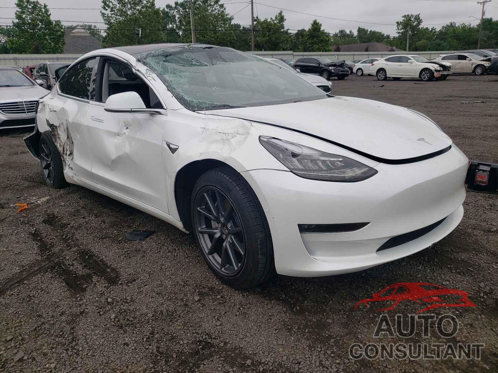 TESLA MODEL 3 2018 - 5YJ3E1EA6JF027857