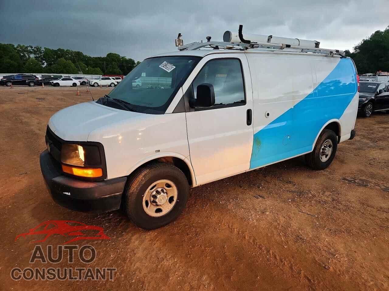CHEVROLET EXPRESS 2013 - 1GCWGFCA9D1903843