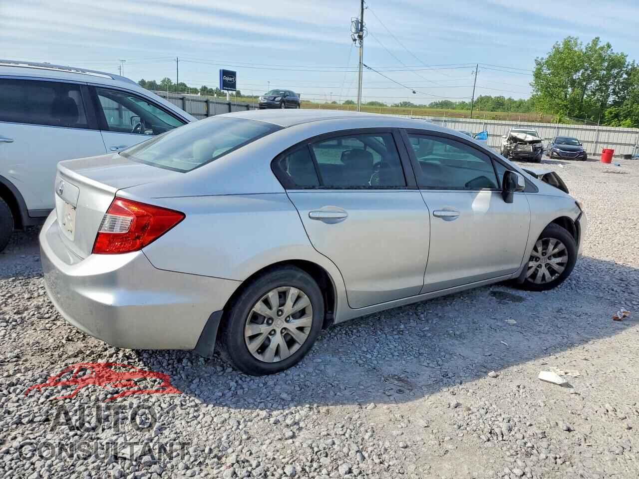 HONDA CIVIC 2012 - 2HGFB2F57CH303071