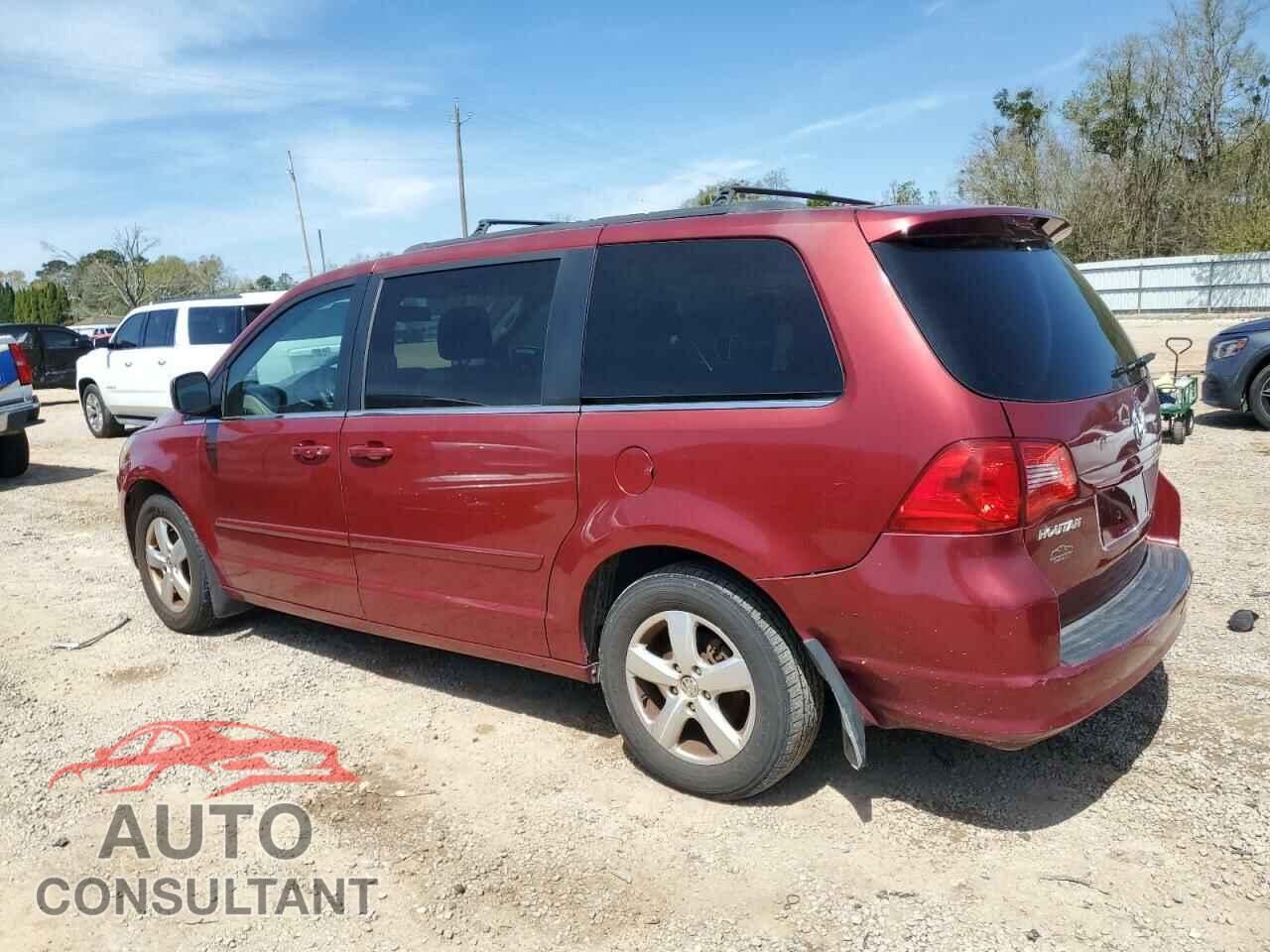 VOLKSWAGEN All Models 2011 - 2V4RW3DG2BR668489