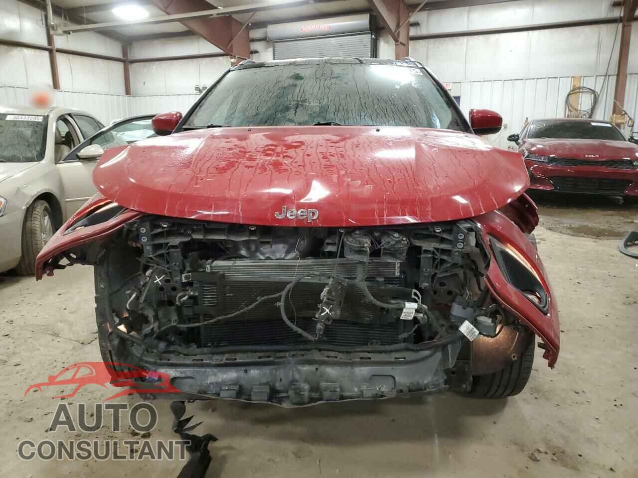 JEEP COMPASS 2018 - 3C4NJDBB0JT434190