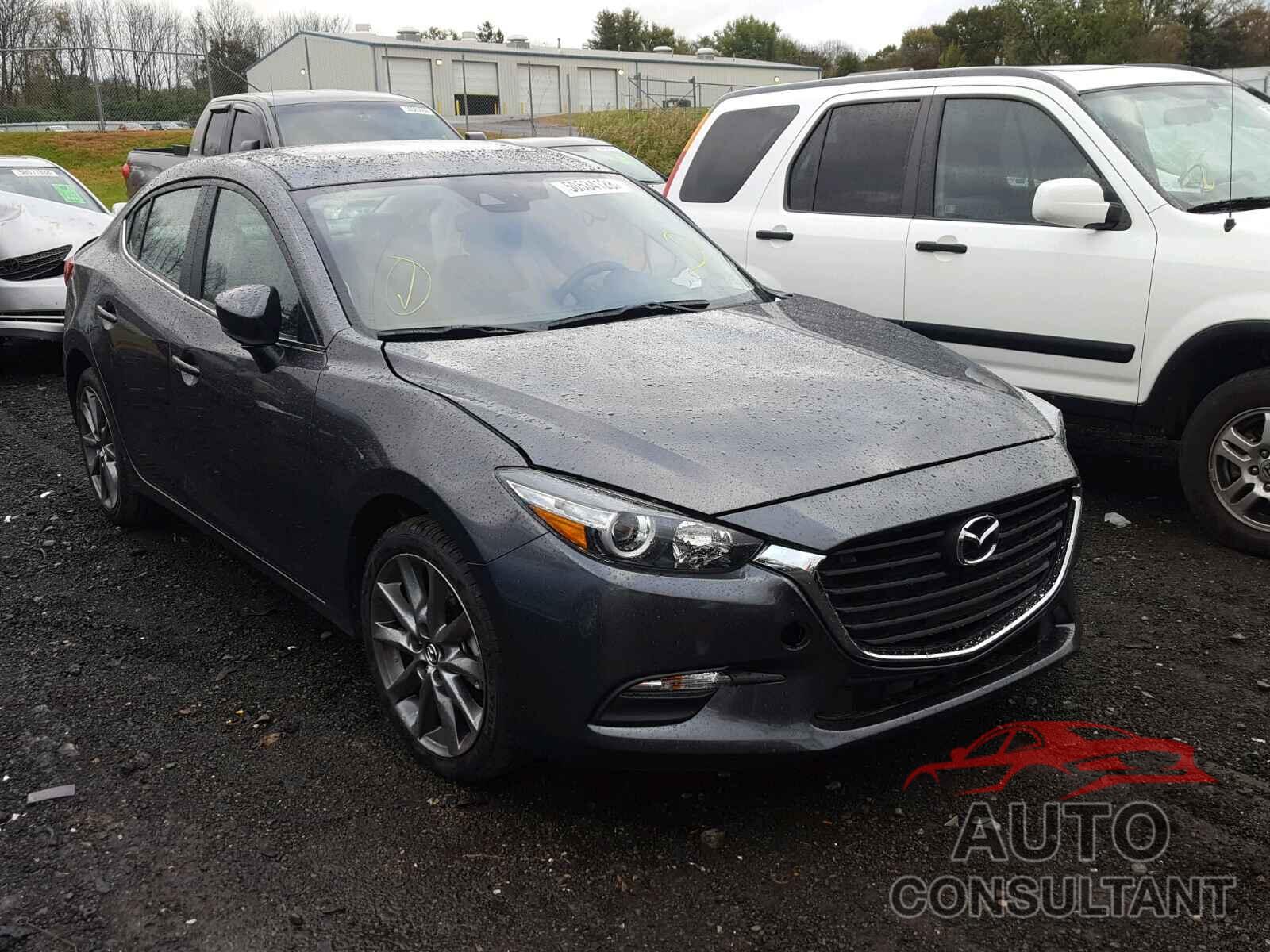 MAZDA 3 2018 - 3MZBN1V34JM247973