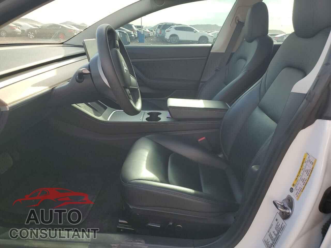 TESLA MODEL 3 2021 - 5YJ3E1EA2MF923156