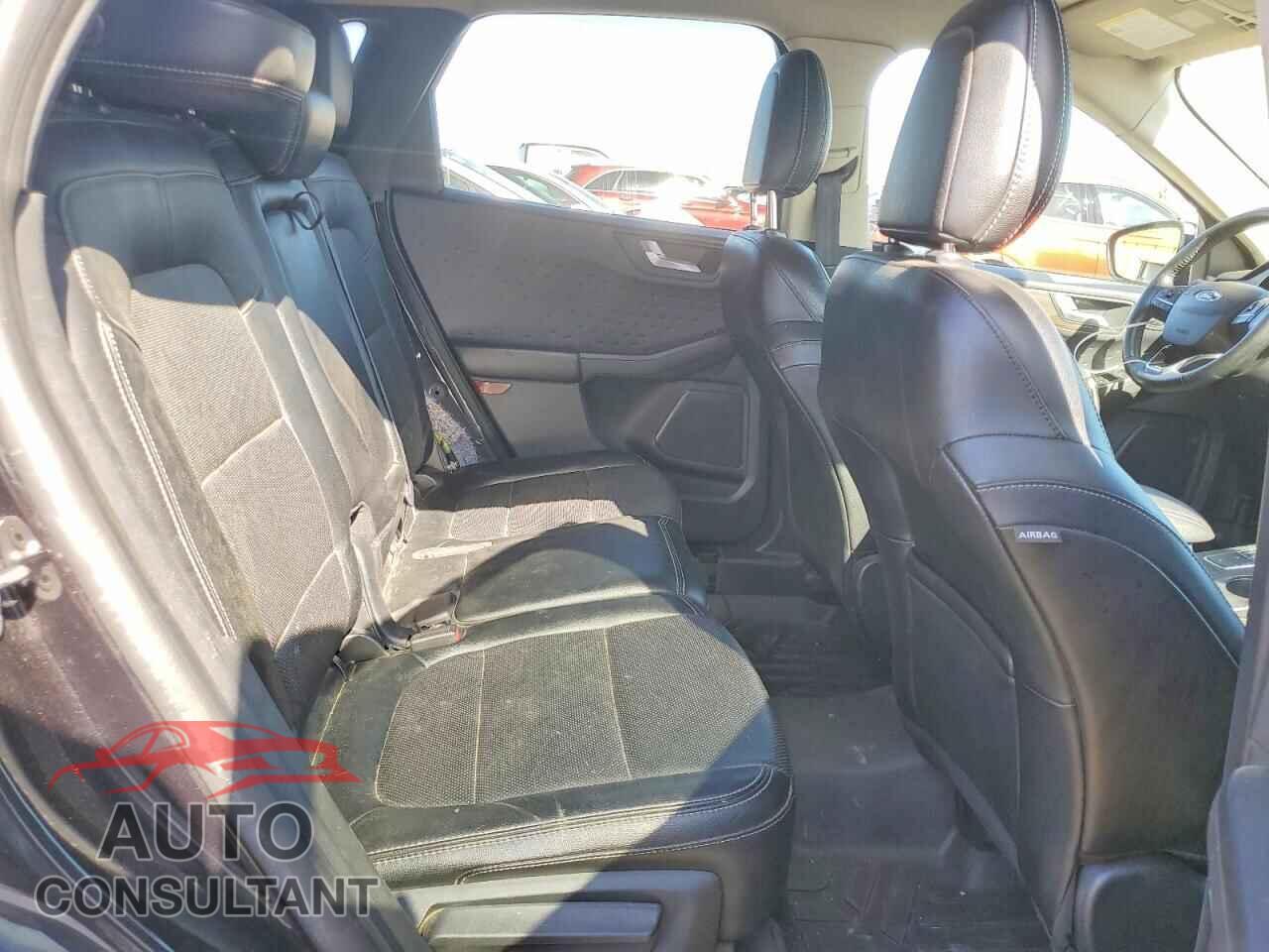 FORD ESCAPE 2020 - 1FMCU9J98LUA81387