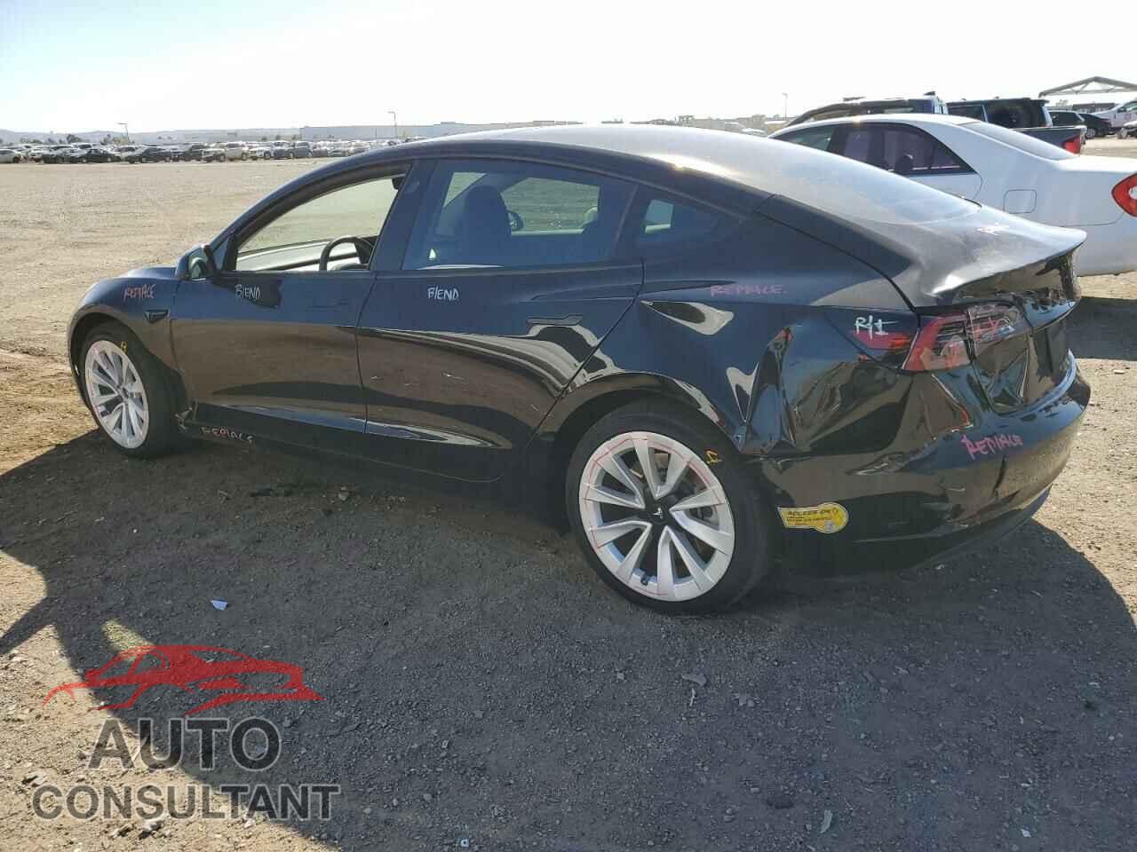 TESLA MODEL 3 2021 - 5YJ3E1EB4MF903208