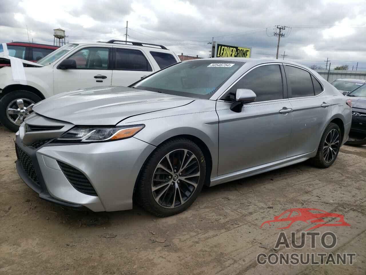 TOYOTA CAMRY 2018 - JTNB11HK6J3048003