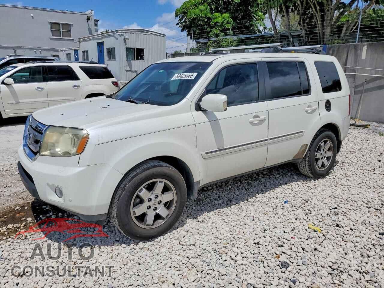 HONDA PILOT 2011 - 5FNYF3H96BB057149