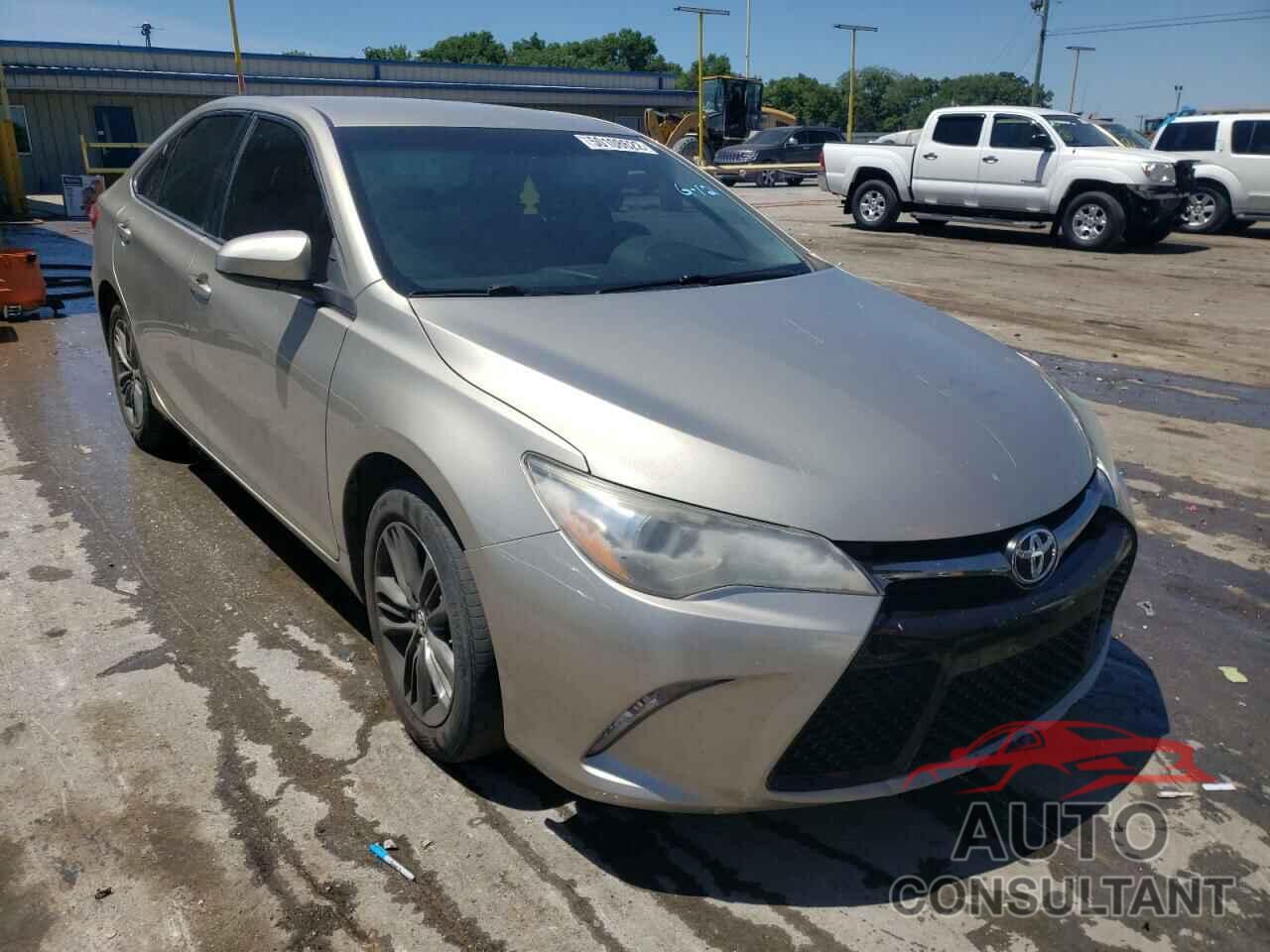 TOYOTA CAMRY 2016 - 4T1BF1FK8GU167534