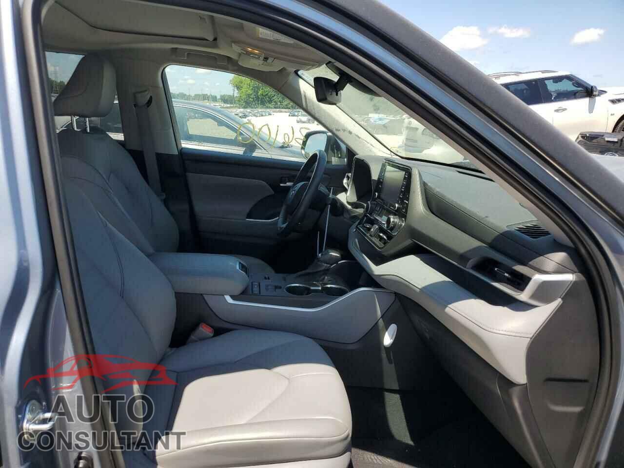 TOYOTA HIGHLANDER 2020 - 5TDGZRAH9LS028409