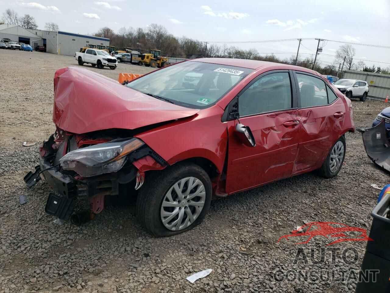 TOYOTA COROLLA 2018 - 2T1BURHE3JC118312