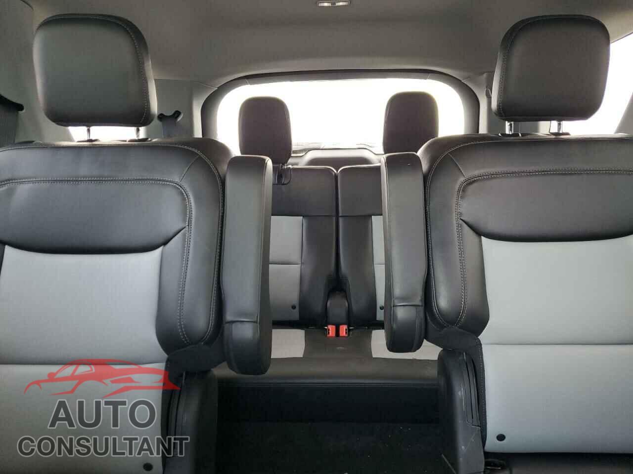 FORD EXPLORER 2022 - 1FMSK7DH5NGC38366