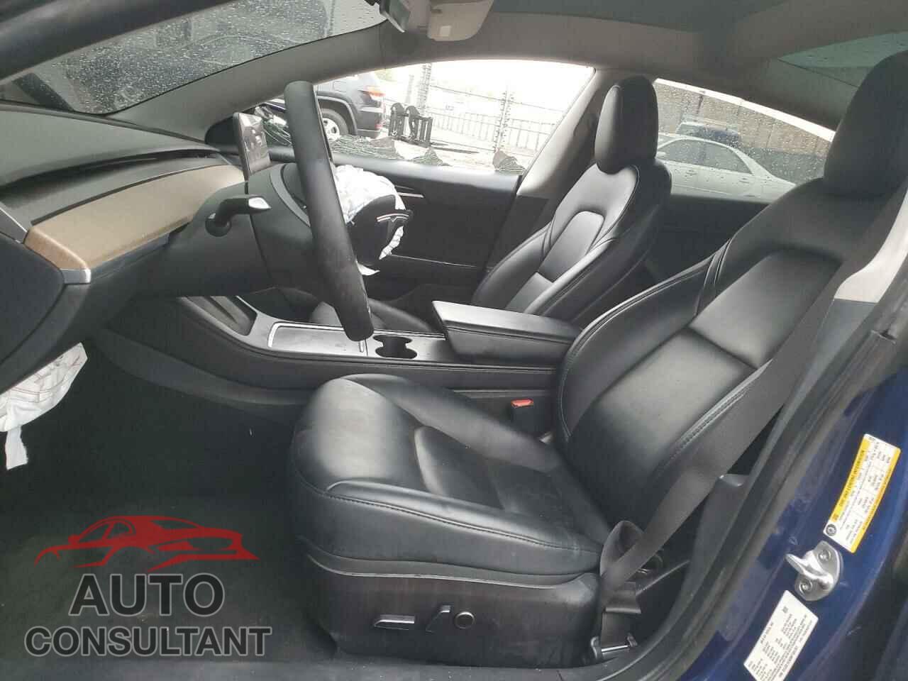 TESLA MODEL 3 2022 - 5YJ3E1EA0NF185701