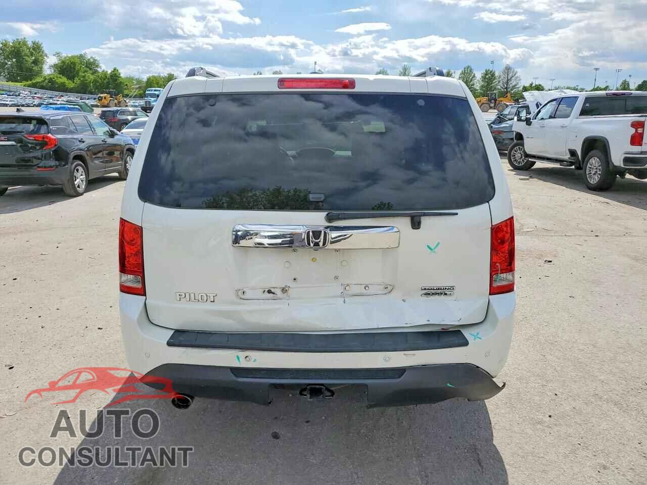 HONDA PILOT 2014 - 5FNYF4H95EB024489