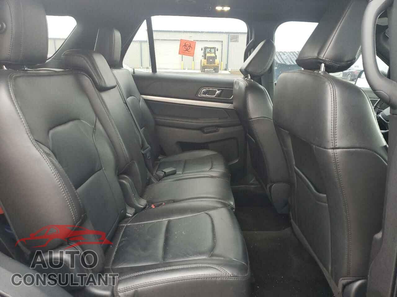 FORD EXPLORER 2018 - 1FM5K7D85JGB05288