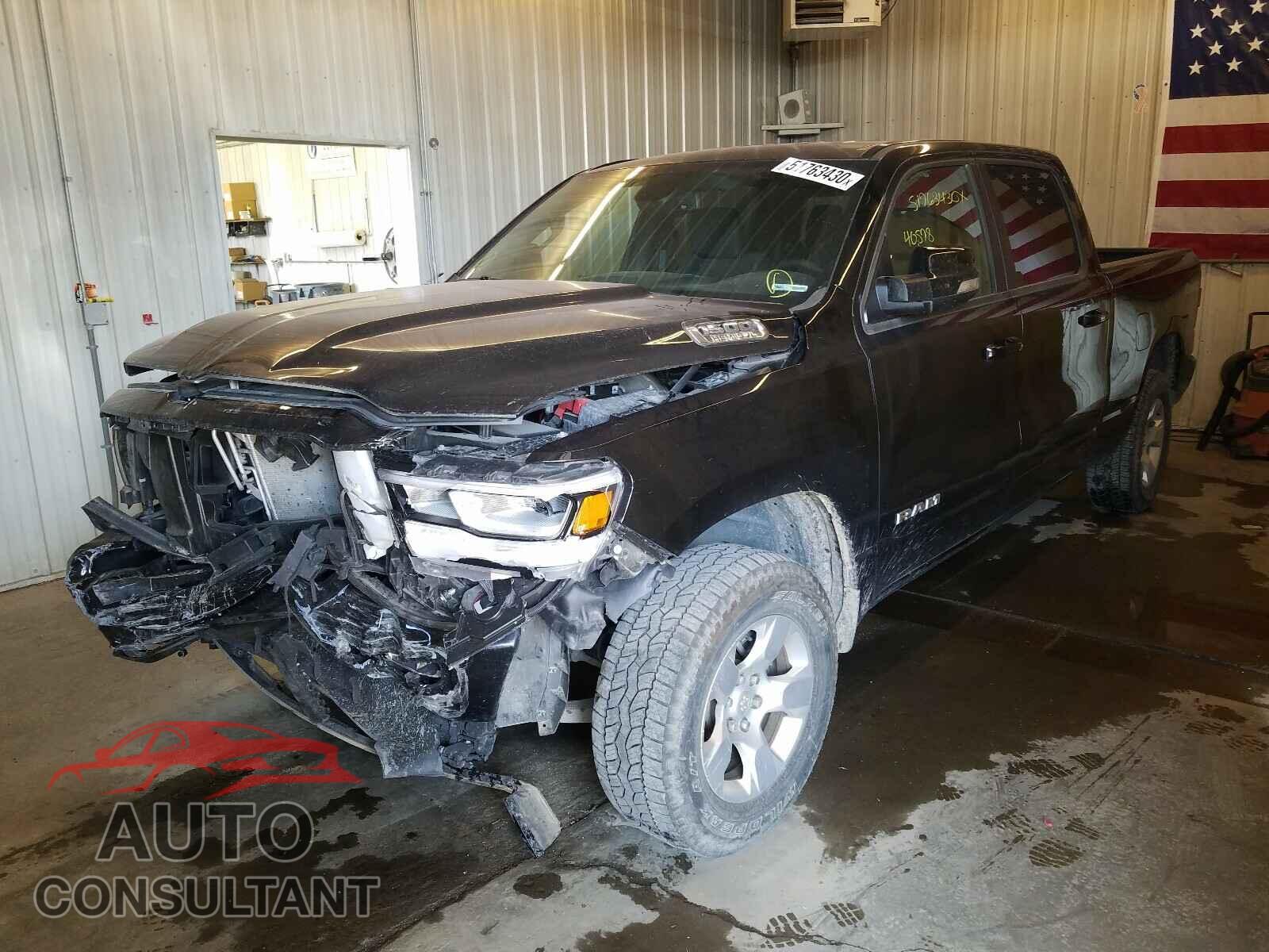 DODGE RAM 2019 - 1C6SRFMTXKN725933