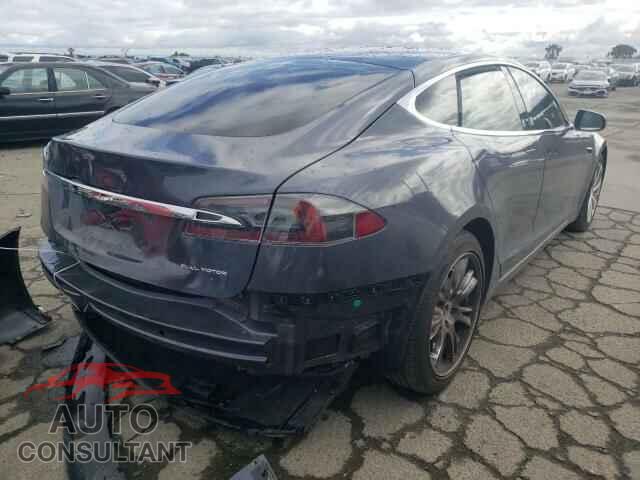 TESLA MODEL S 2021 - 5YJSA1E21MF427717
