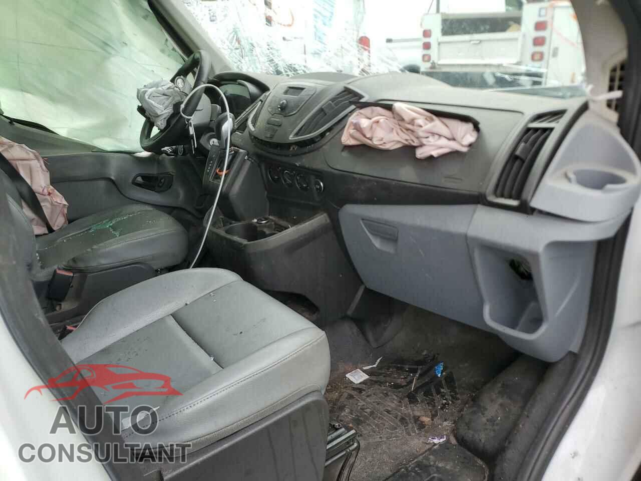FORD TRANSIT 2016 - 1FTYR2CM8GKB13650