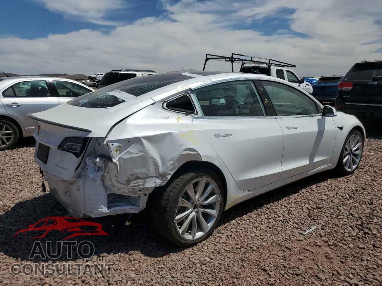 TESLA MODEL 3 2019 - 5YJ3E1EB0KF512781