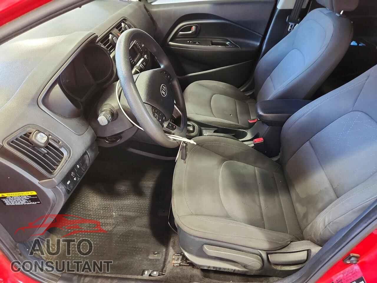 KIA RIO 2012 - KNADN4A31C6071659