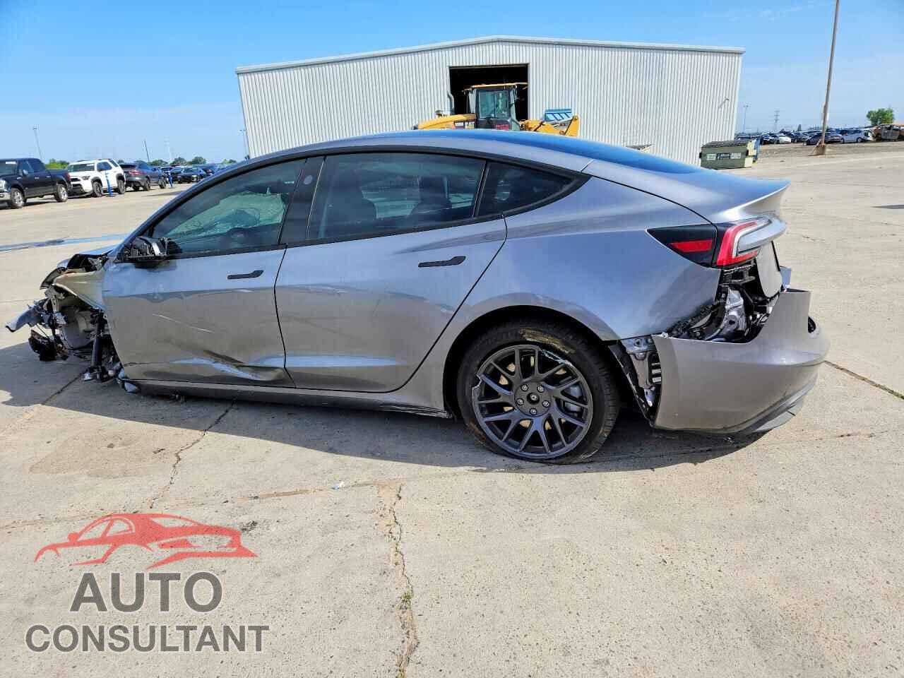 TESLA MODEL 3 2025 - 5YJ3E1EA8SF961925