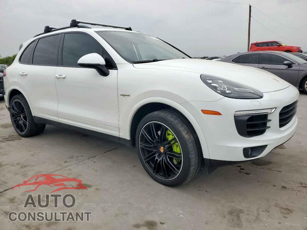 PORSCHE CAYENNE 2018 - WP1AE2A22JLA70261