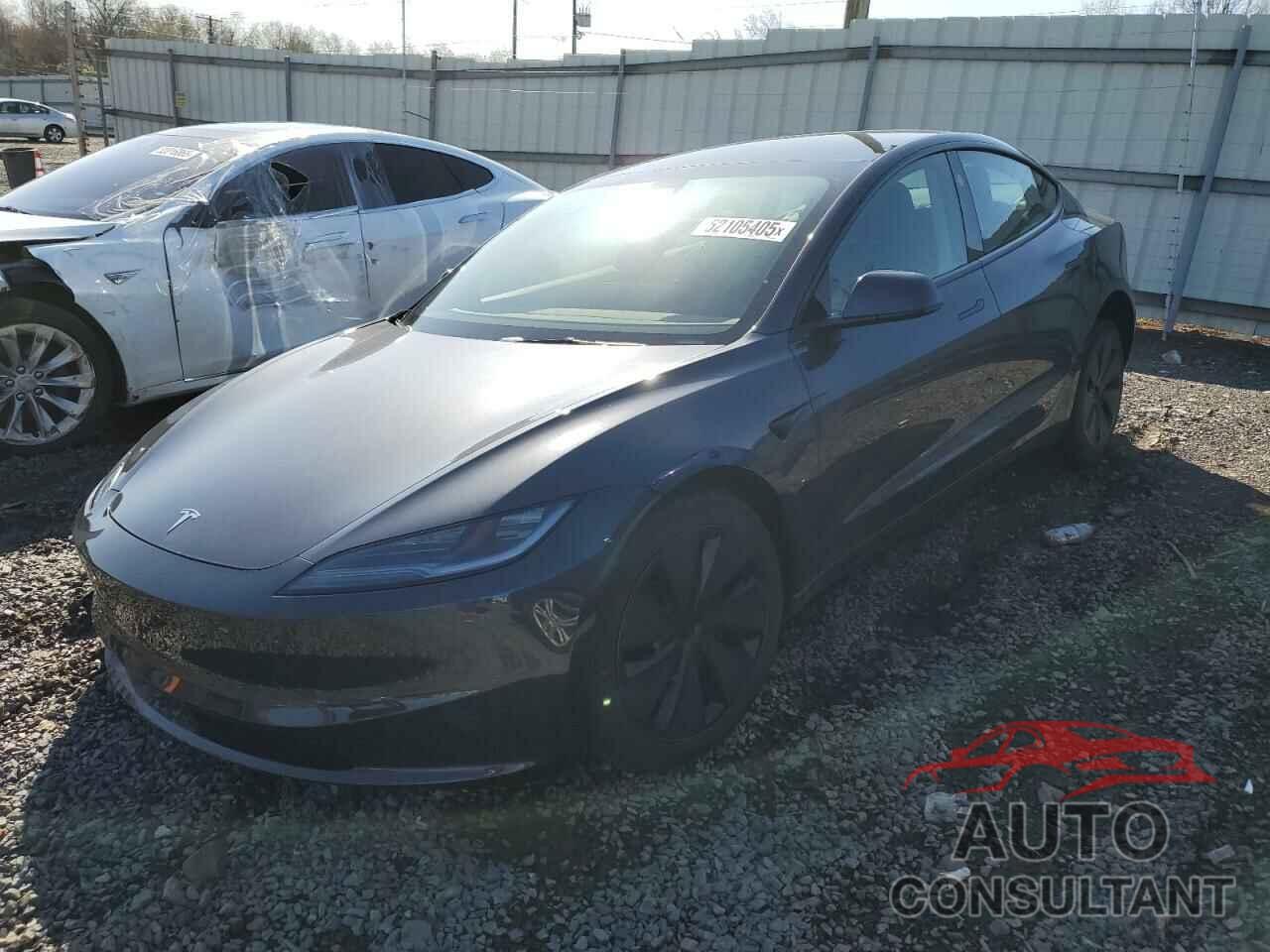TESLA MODEL 3 2025 - 5YJ3E1EA3SF902149
