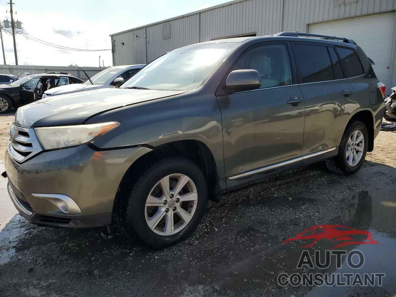 TOYOTA HIGHLANDER 2012 - 5TDBK3EH1CS142880