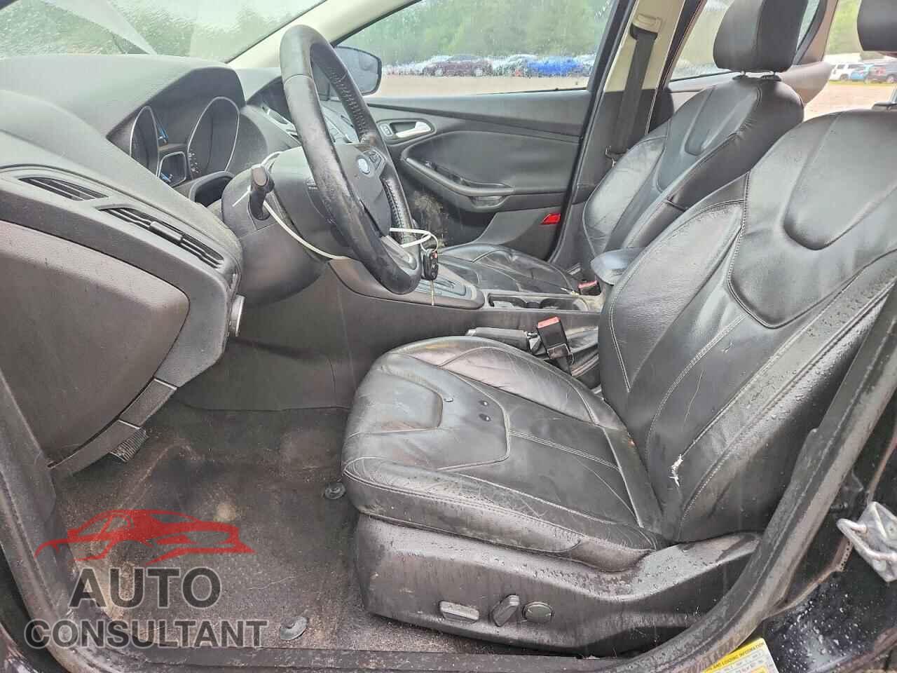 FORD FOCUS 2016 - 1FADP3F26GL237002