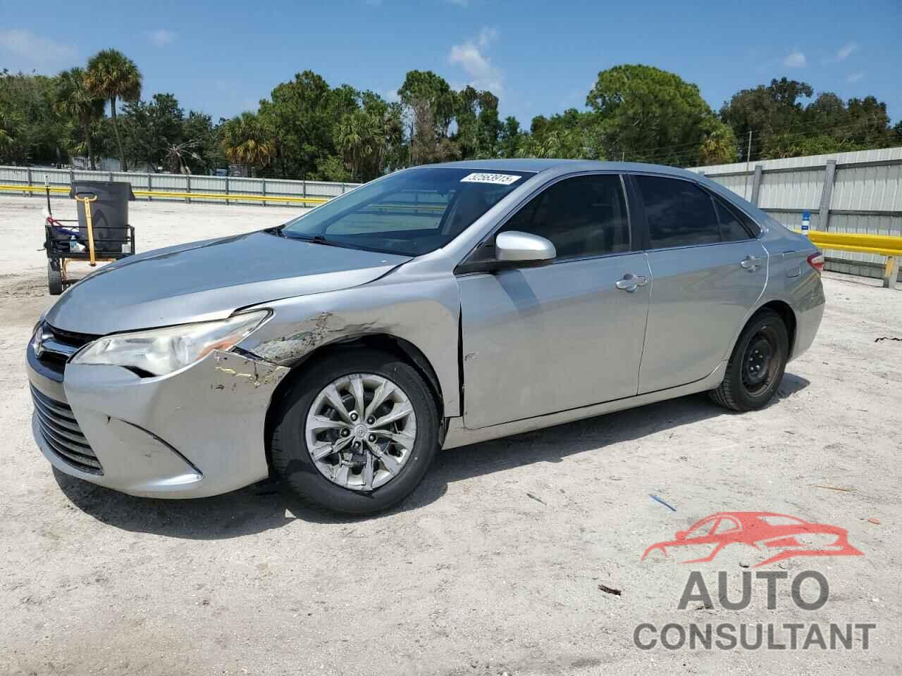 TOYOTA CAMRY 2017 - 4T1BF1FK1HU385459