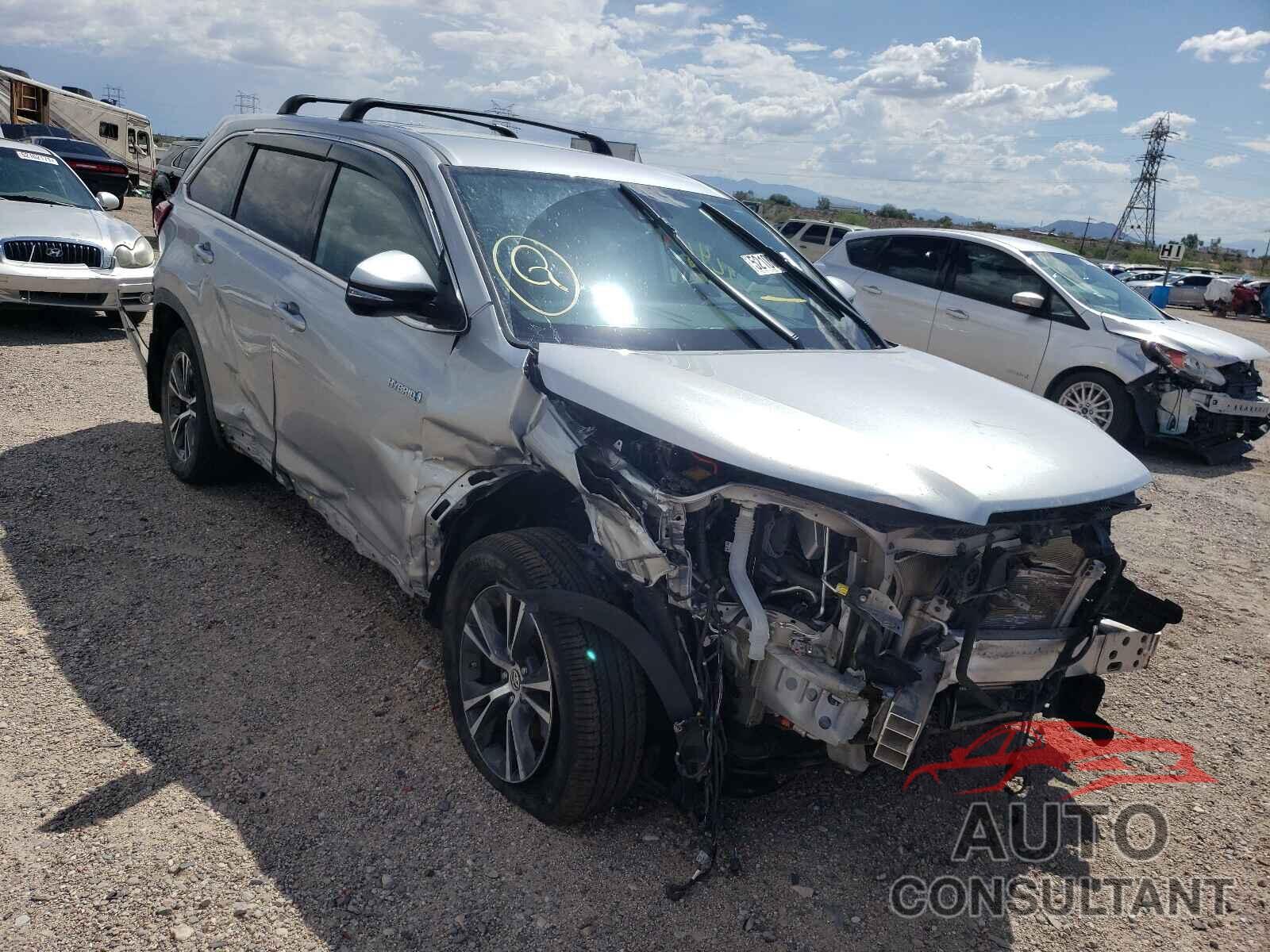 TOYOTA HIGHLANDER 2019 - 5TDBGRFH1KS052792
